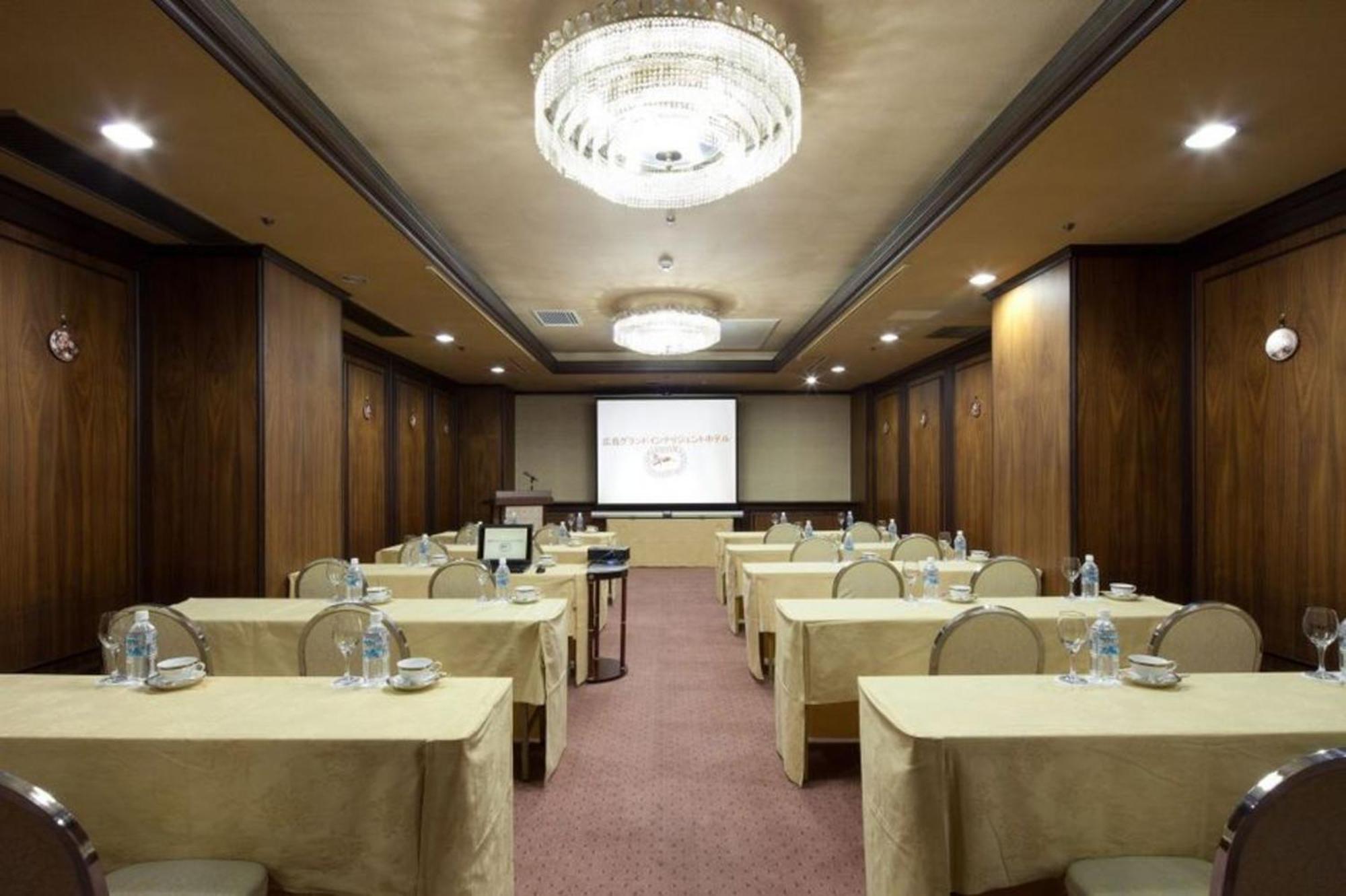 Hiroshima Grand Intelligent Hotel Esterno foto
