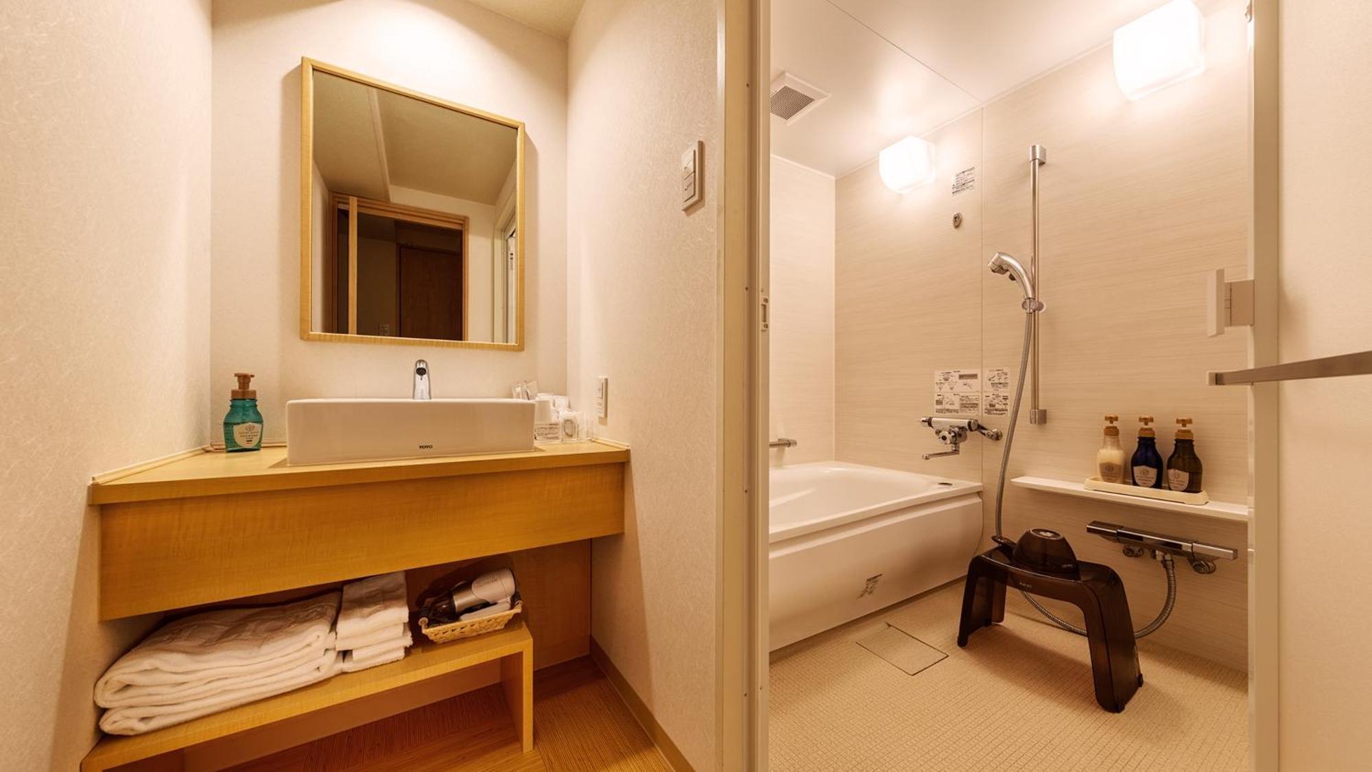 Hiroshima Grand Intelligent Hotel Esterno foto